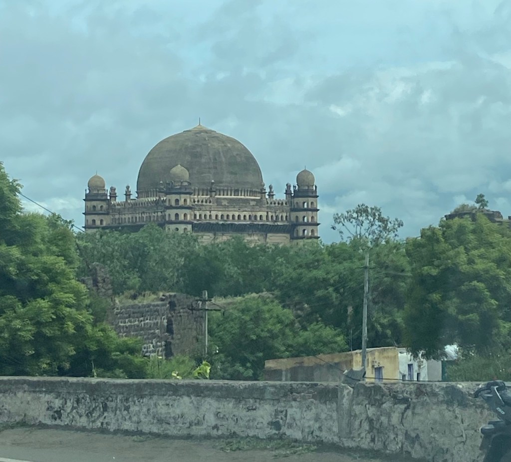 Gol Gumbaz