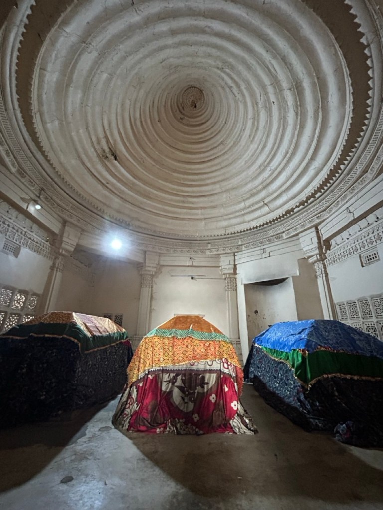 Queen Rajabai's tomb