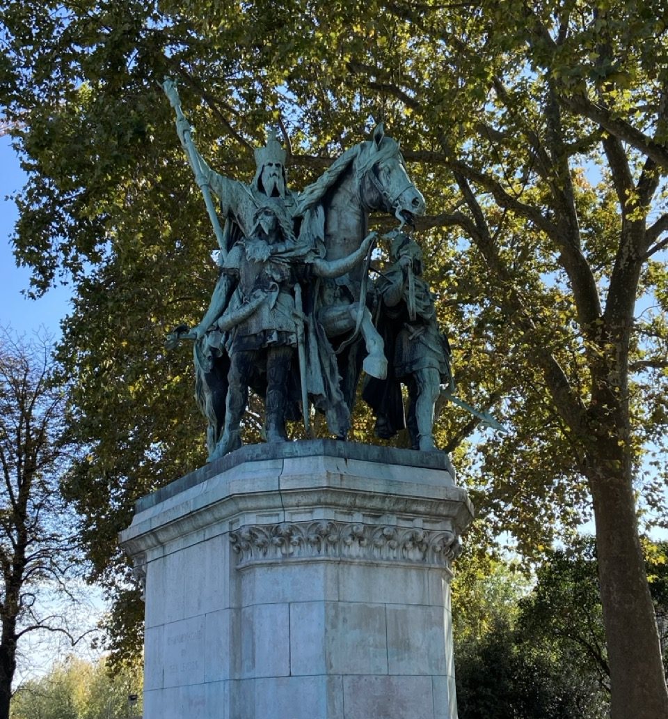 Charlemagne and his Guards in the open square in front of Notre Dame in Paris